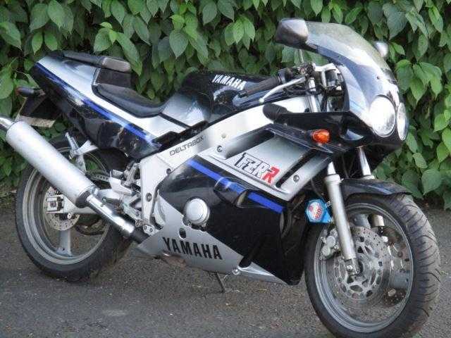 Yamaha FZR 1994