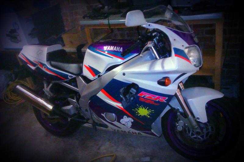 Yamaha FZR 600 GENESIS 1995