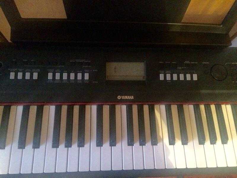 YAMAHA KEYBOARD