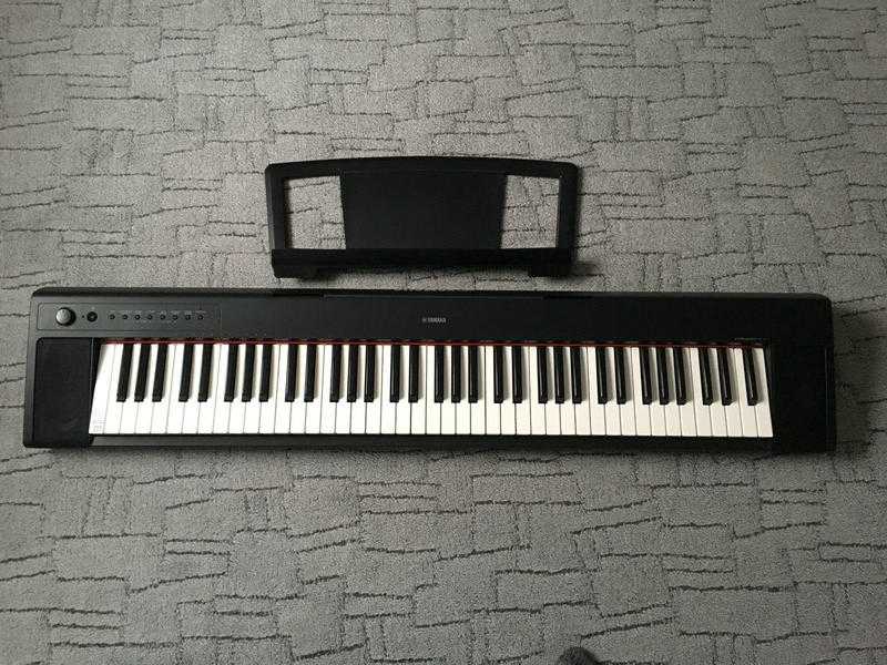 YAMAHA NP-31 Keyboard 76 keys