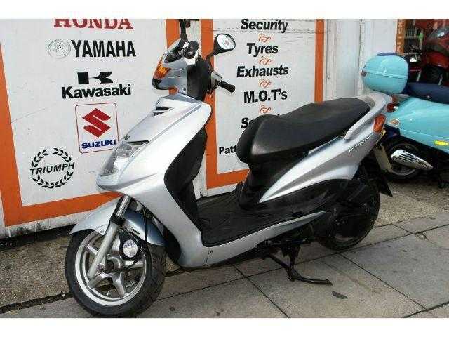 Yamaha NXC 2005