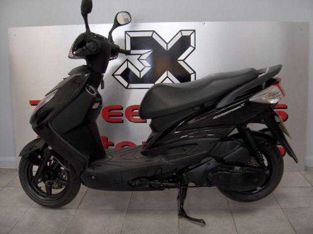 Yamaha NXC 2012