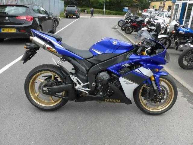 Yamaha R1 2008