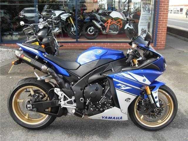 Yamaha R1 2010