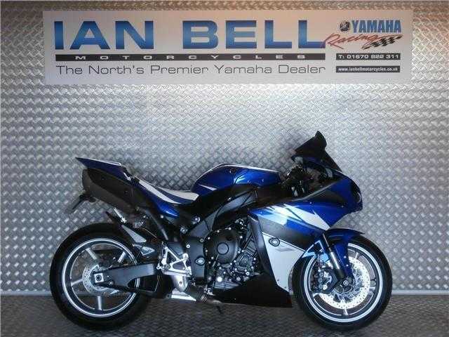 Yamaha R1 2011
