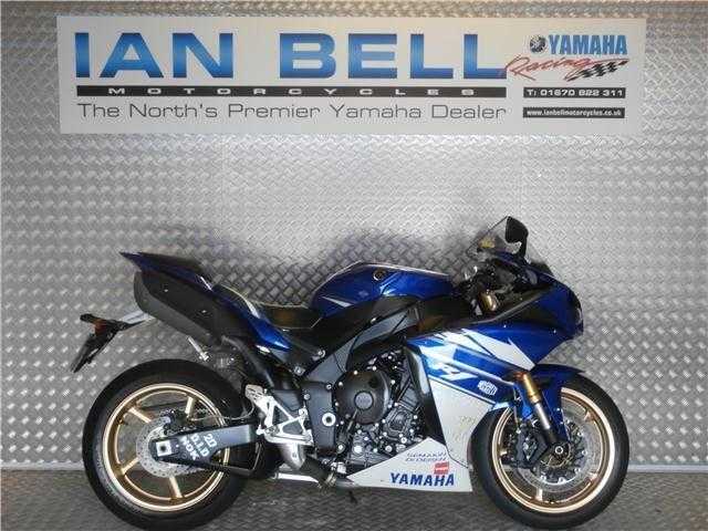 Yamaha R1 2012