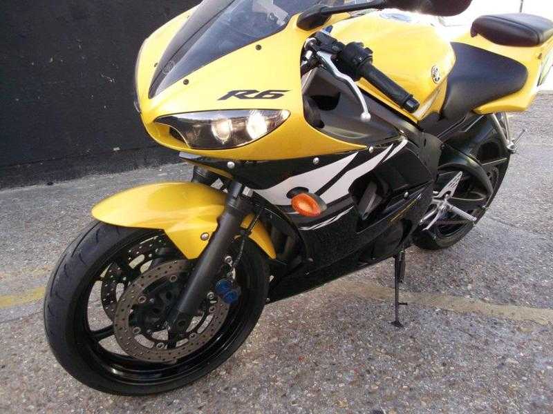 Yamaha R6 2004