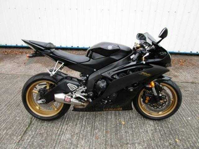 Yamaha R6 2011