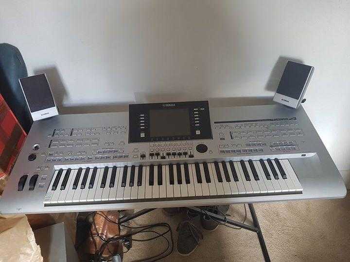 Yamaha Tyros 4 digital Workstation