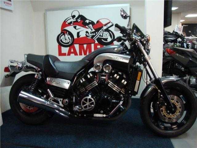 Yamaha V-Max 1999