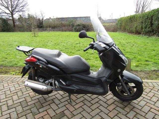 Yamaha X-Max 2009