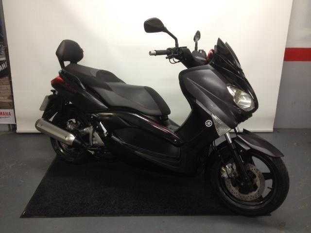 Yamaha X-Max 2013