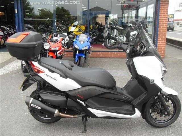 Yamaha X-Max 2013