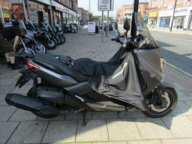 Yamaha X-Max 2014