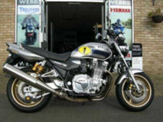 Yamaha XJR 2009