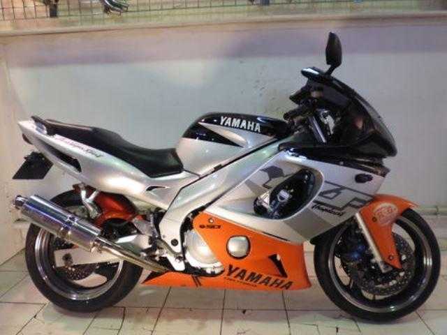 Yamaha YZF 1998