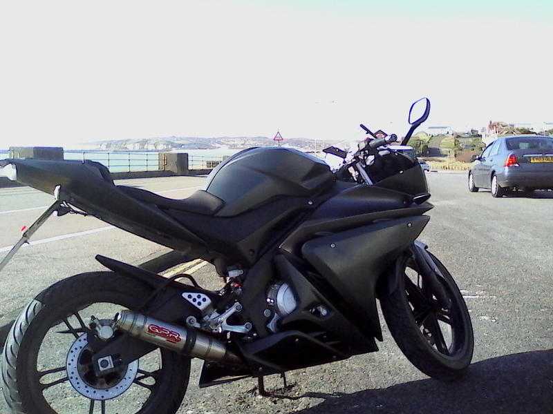 Yamaha YZF  2011