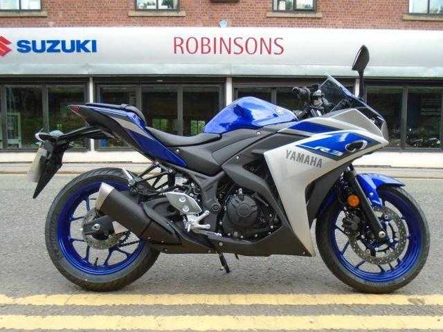 Yamaha YZF 2015