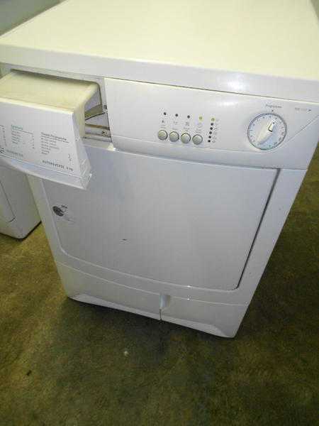 zanussi condenser tumble dryer 6kg .in nice condition .free local delivery