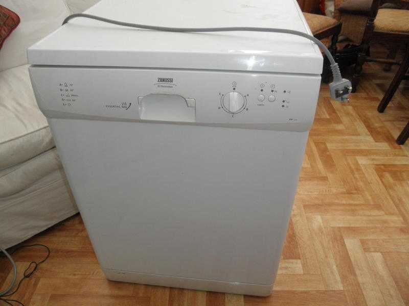 Zanussi Dishwasher