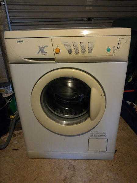 Zanussi FJ1254W Jetsystem 1200 XC Washing Machine - for spares or repair