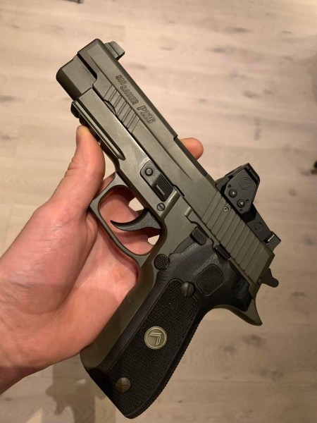 Glocks Pistol, Rifles, Sig spear MCX  Taurus, Ammo