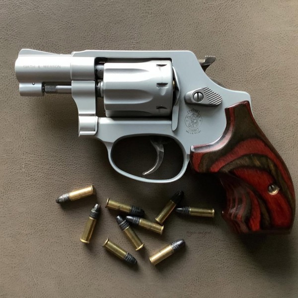 22LR S$W MODEL 317 REVOLVER