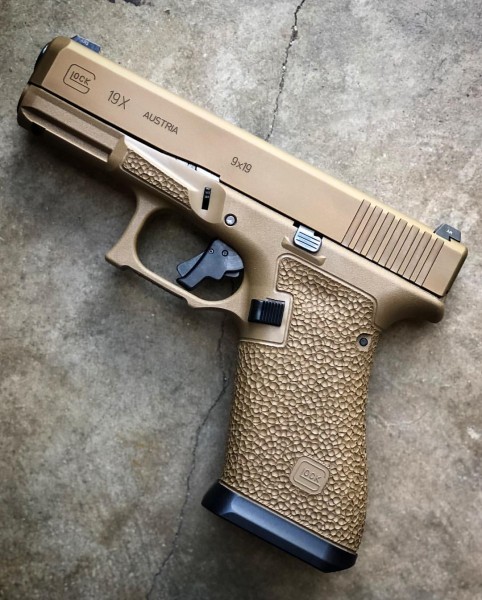 Selling a Glock 17